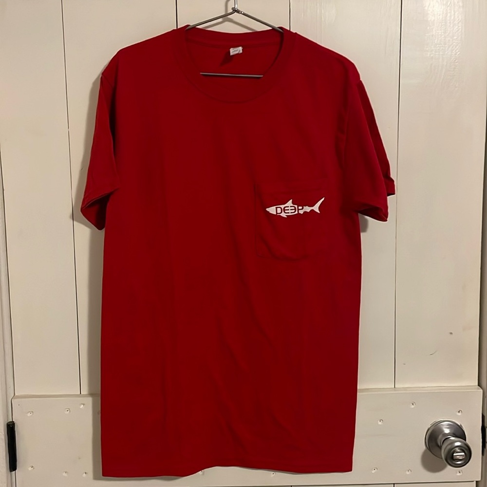 DEEP Fishing Tackle Boating Short Sleeve Red Short Sleeve Shirt